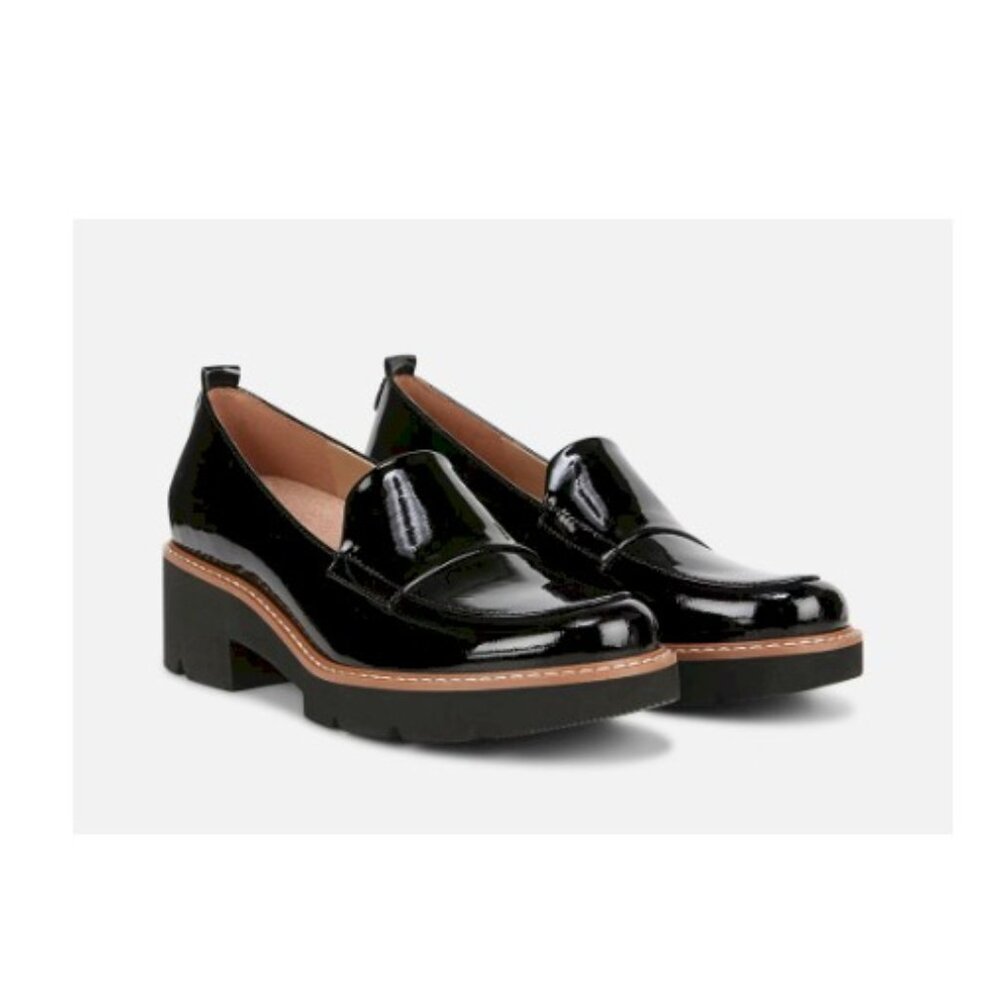 Naturalizer Darry Lug Sole Black Patent Leather Loafer Women's Size 9W